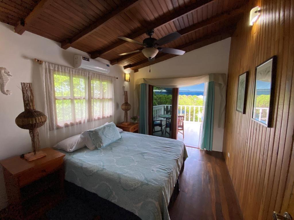 The Isabela Beach House Пуерто-Вільяміль Екстер'єр фото