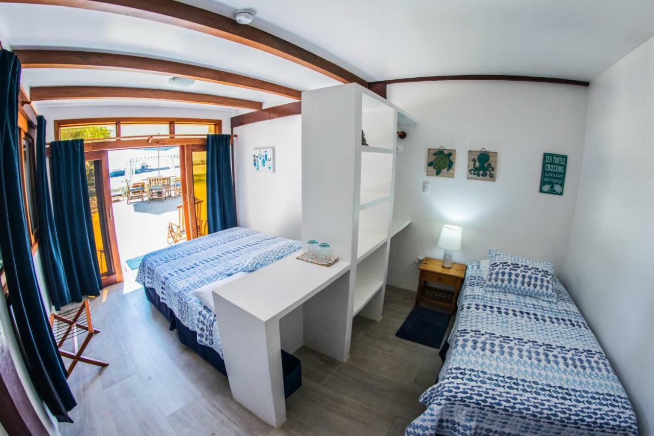 The Isabela Beach House Пуерто-Вільяміль Екстер'єр фото